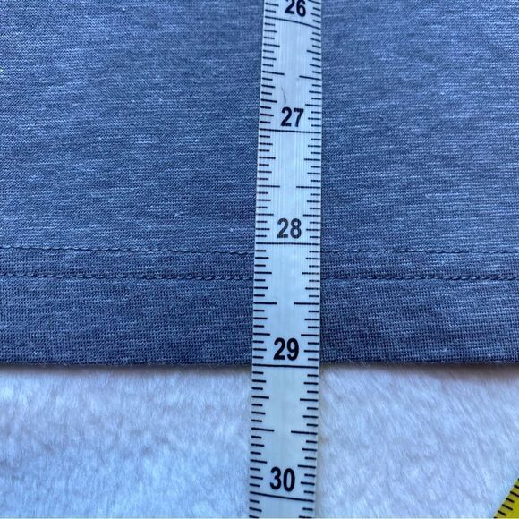 Travis Mathew Gray Tone Short Sleeve Polo Size Medium - Picture 12 of 13